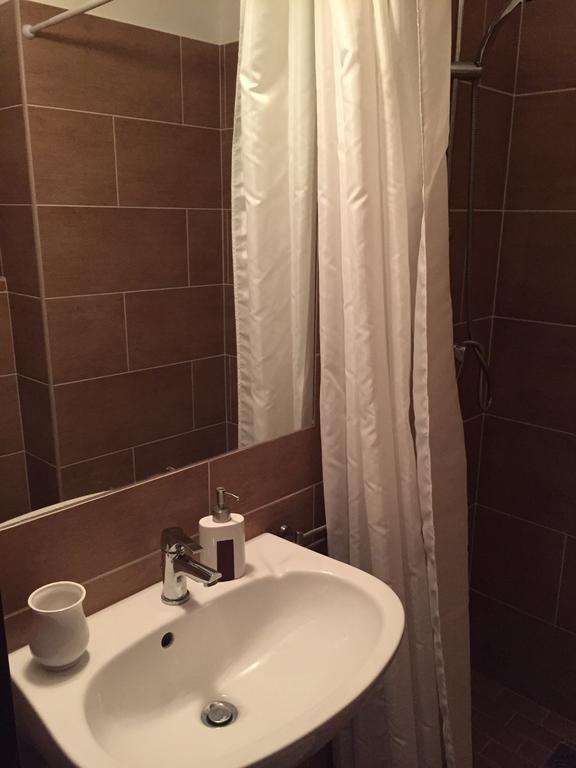 Magyar Golf Club Hotel Kisoroszi Bilik gambar